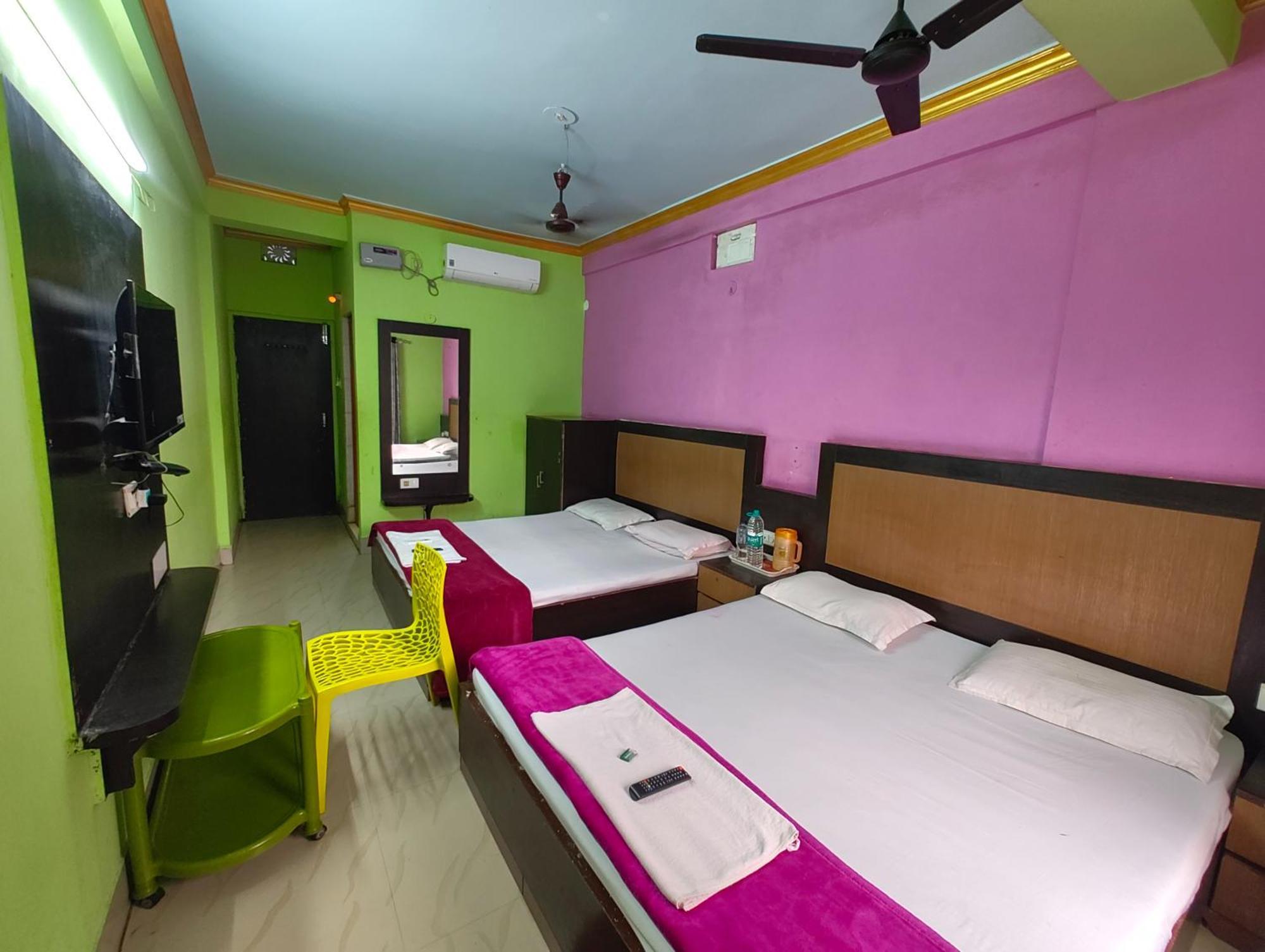 Goroomgo Samrat Palace Puri Near Sea Beach With Parking Facilities - Restaurant Available - Couple Friendly Экстерьер фото