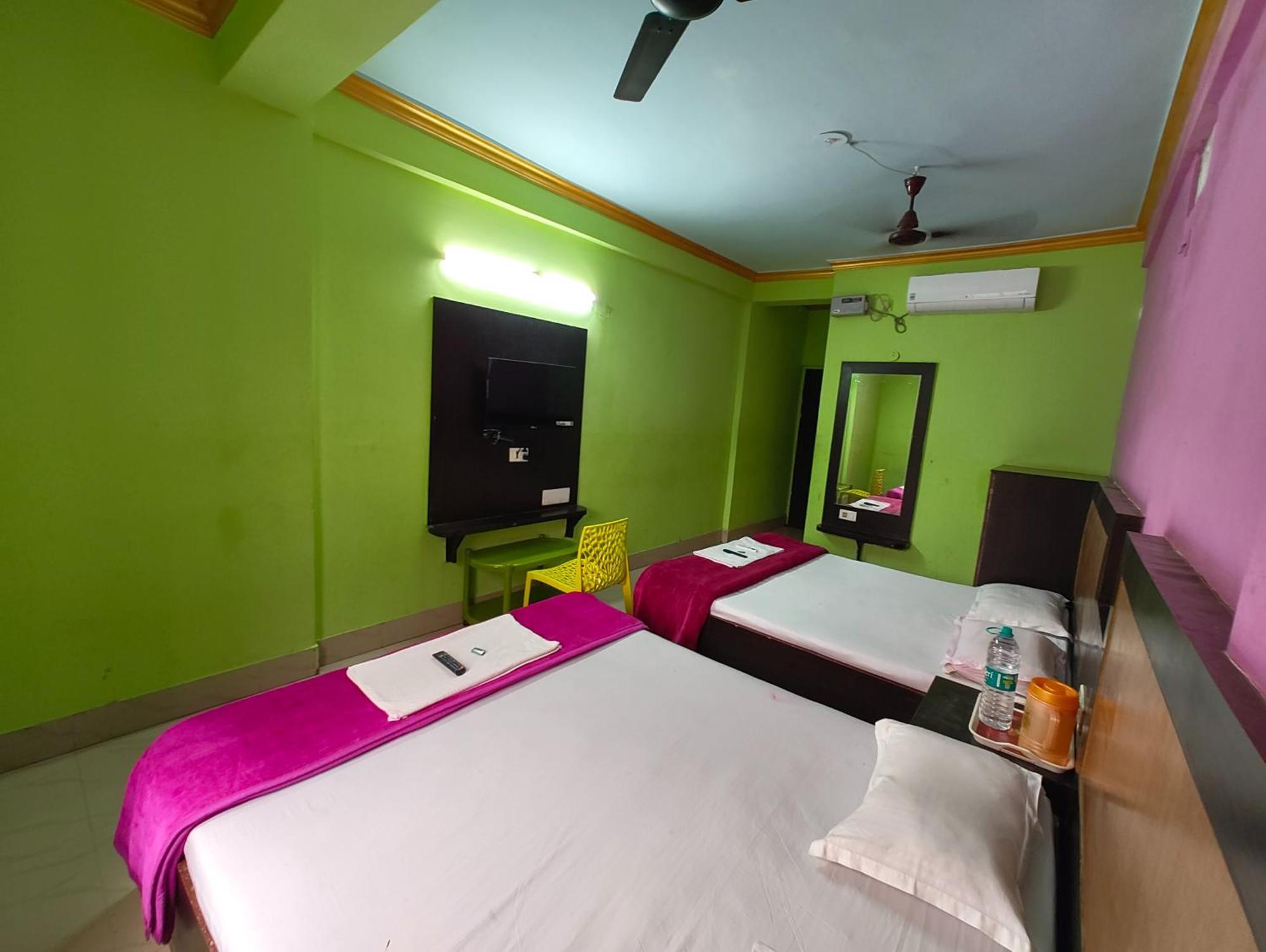 Goroomgo Samrat Palace Puri Near Sea Beach With Parking Facilities - Restaurant Available - Couple Friendly Экстерьер фото